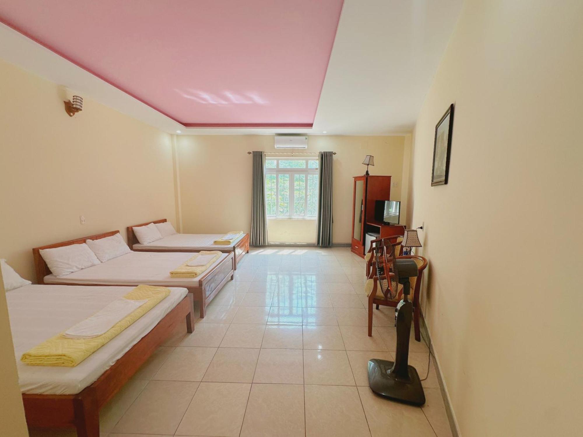 Hai Yen Hotel Quang Binh Донгхой Экстерьер фото